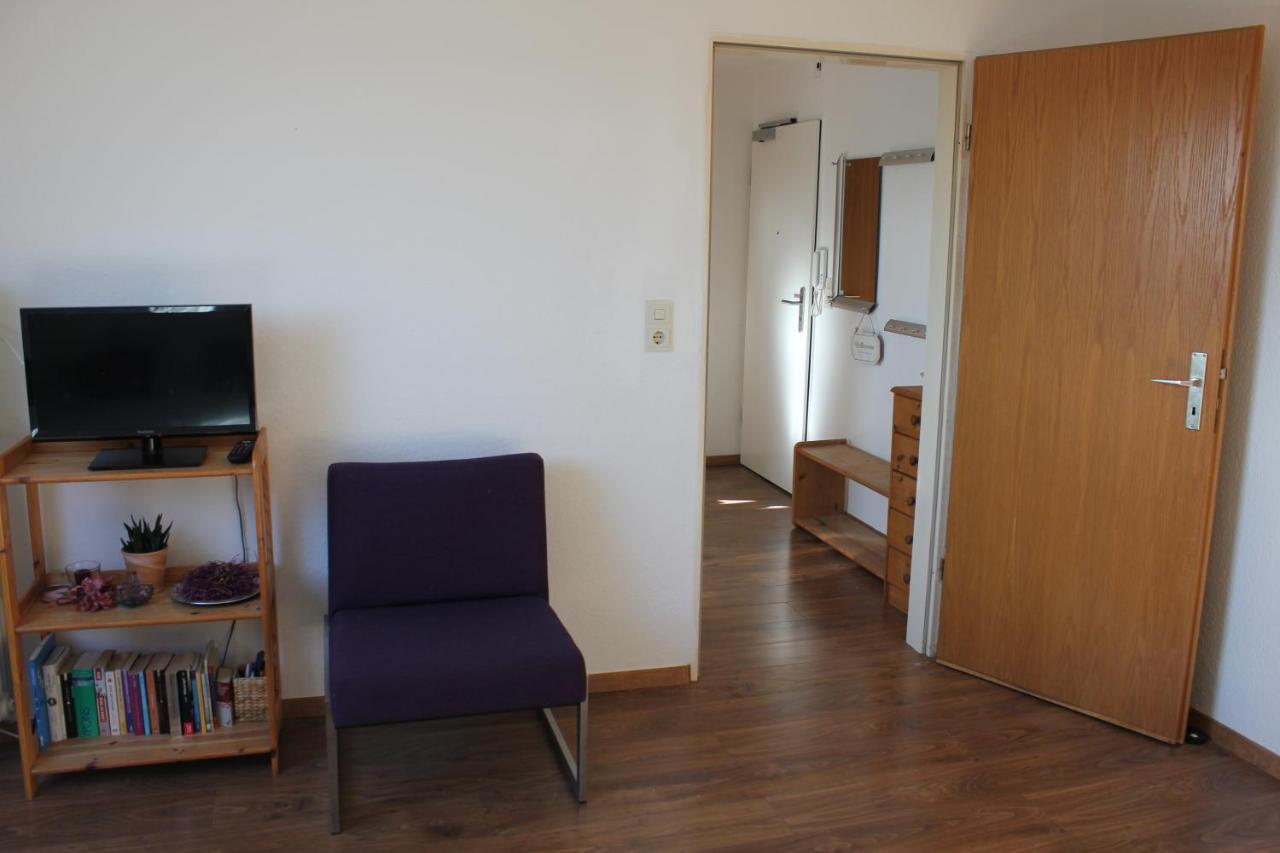 Ruhige Dachgeschosswohnung Seelze Exterior foto